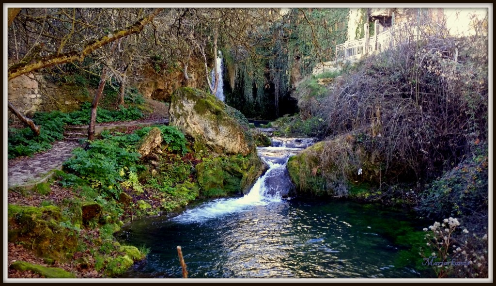 Cascada-Tobera320-1024x590 Frias. El pueblo más pequeño de España. Rutas   