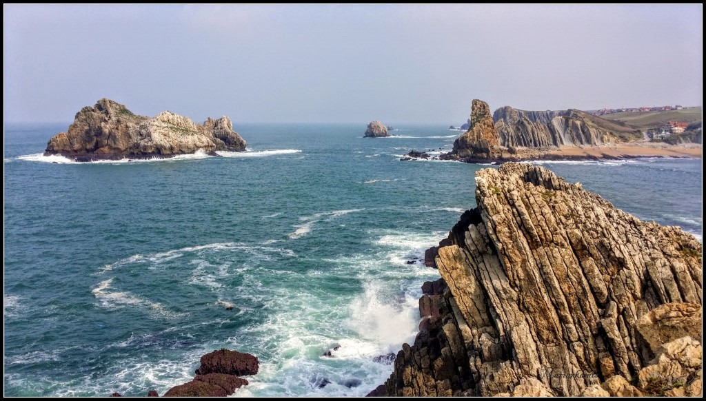 Playa-de-Cerrias034-1024x582 La Costa Quebrada (Cantabria) Rutas   