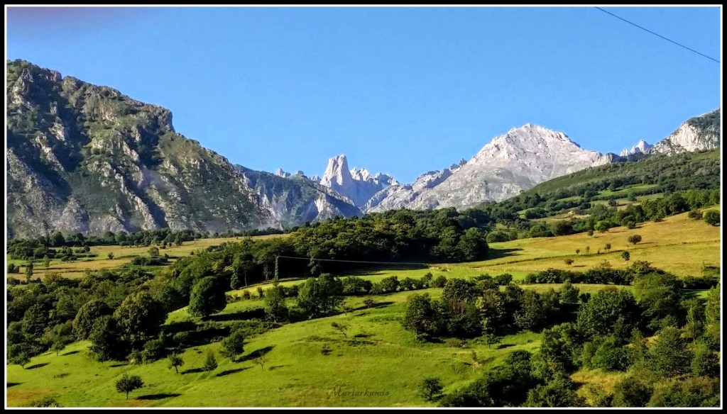 Naranjo-de-Bulnes021-1024x584 Ruta por Asturias: De San Vicente a Cabrales Viajes   