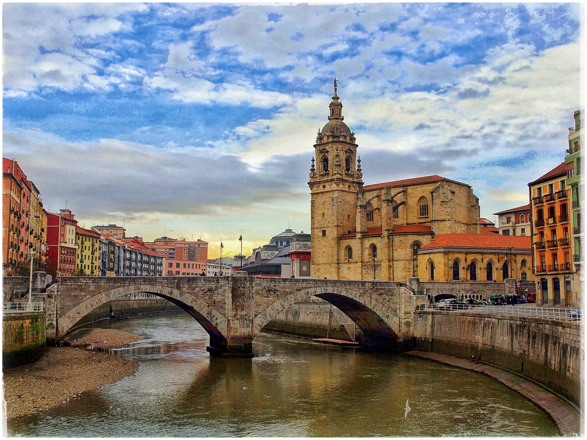 P2118823-01 Turisteando por Bilbao Rincones   