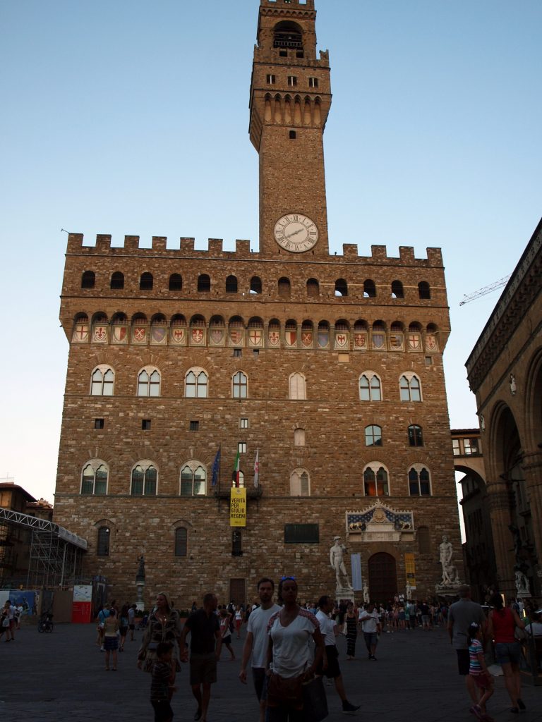 2PIAZZASIGNORIA45-768x1024 Ultimo día en Florencia. Puente Vecchio y Oltrarno Viajes   