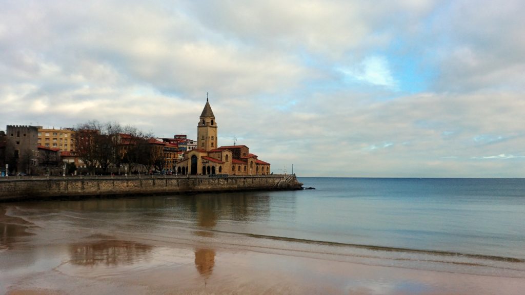 Gijon-Paseo-San-Lorenzo448-1024x576 Un finde en Xixón - Gijón (Asturias) Viajes   