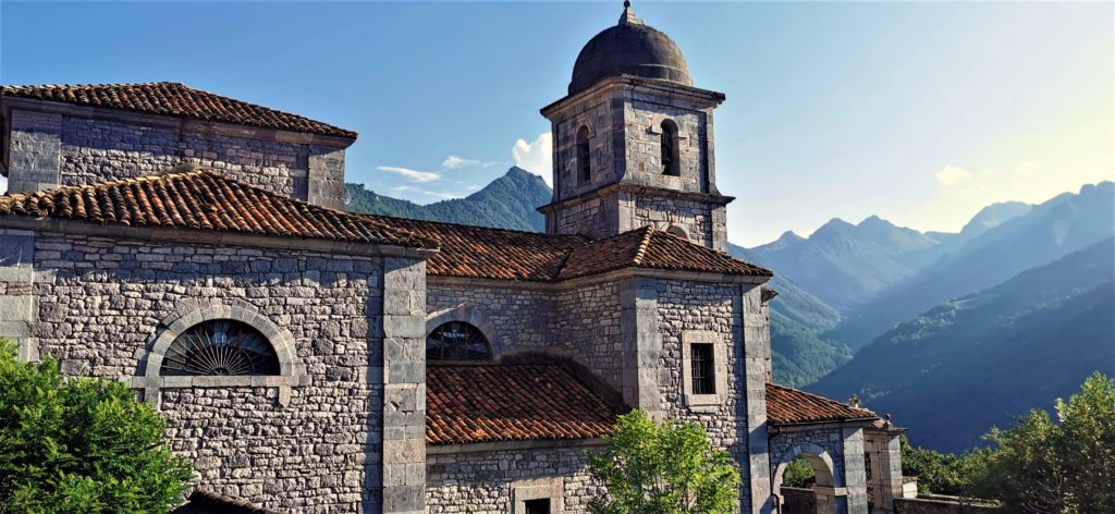 22Oseja-de-Sajambre36-1024x472 3 días de ruta por Riaño y el Valle de Valdeon Viajes   