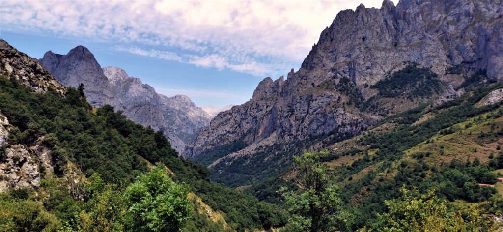 23Mirador-del-Tombo251-1024x472 3 días de ruta por Riaño y el Valle de Valdeon Viajes   